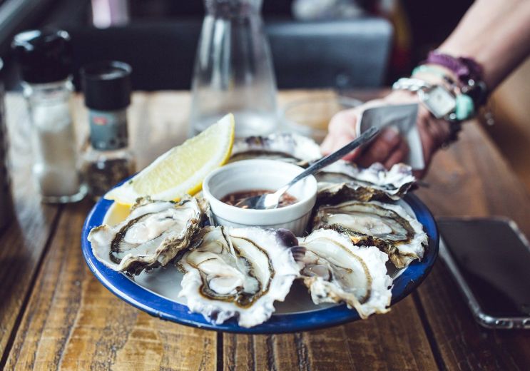 Oysters from the Arcachon basin, Cap Ferret an ...