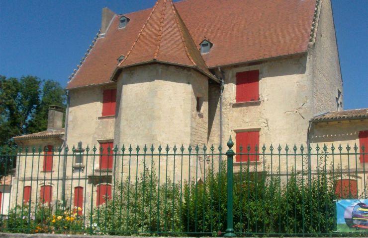 The Robillard Castle and its park