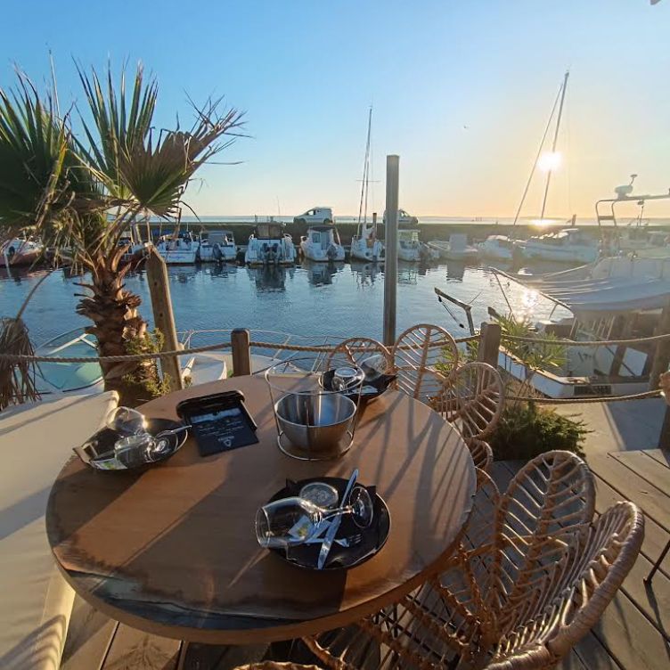 Welcome to Perlostrea! - Oyster production and tasting in Andernos Les Bains