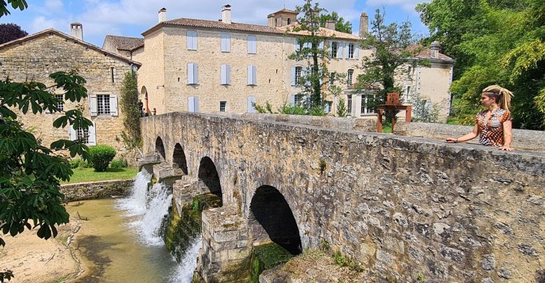 A walk in Pondaurat and its fortified Saint-An ...