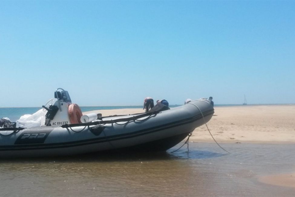Excursion aboard the Vagabond du Lac